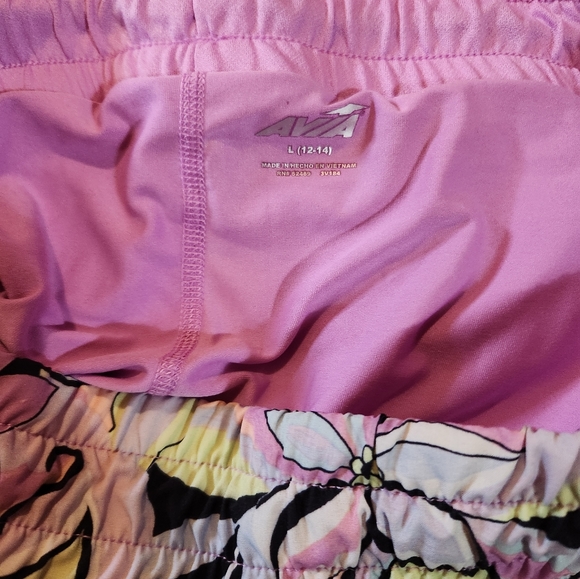 Avia Floral Double Lined Athletic Running Shorts Size Large (12-14) - Picture 2 of 4